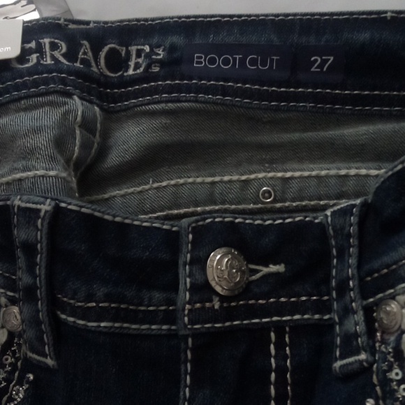 Grace in LA Women's 27 Embellished Shimmer Distressed Fade Boot Cut NWT - Picture 8 of 8